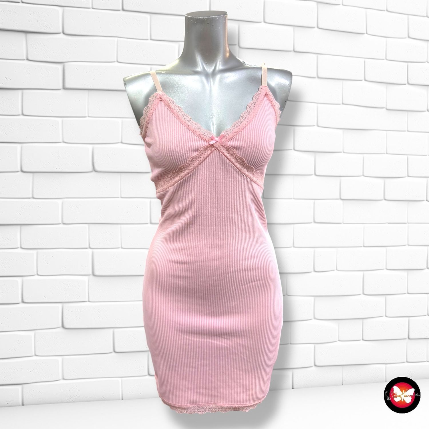 **HOY** Vestido de tirantes canalé con encaje DIVIDED color Rosa Talla S