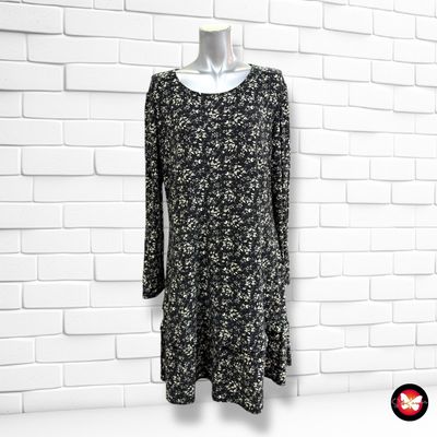 **HOY** Vestido de manga larga de florecitas PRIMARK color Negro y blanco Talla 44
