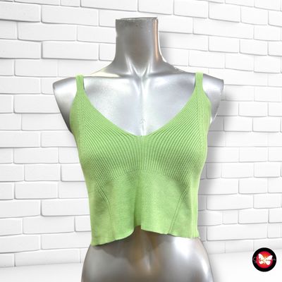 **HOY** Jersey cropped de tirantes STRADIVARIUS Talla M