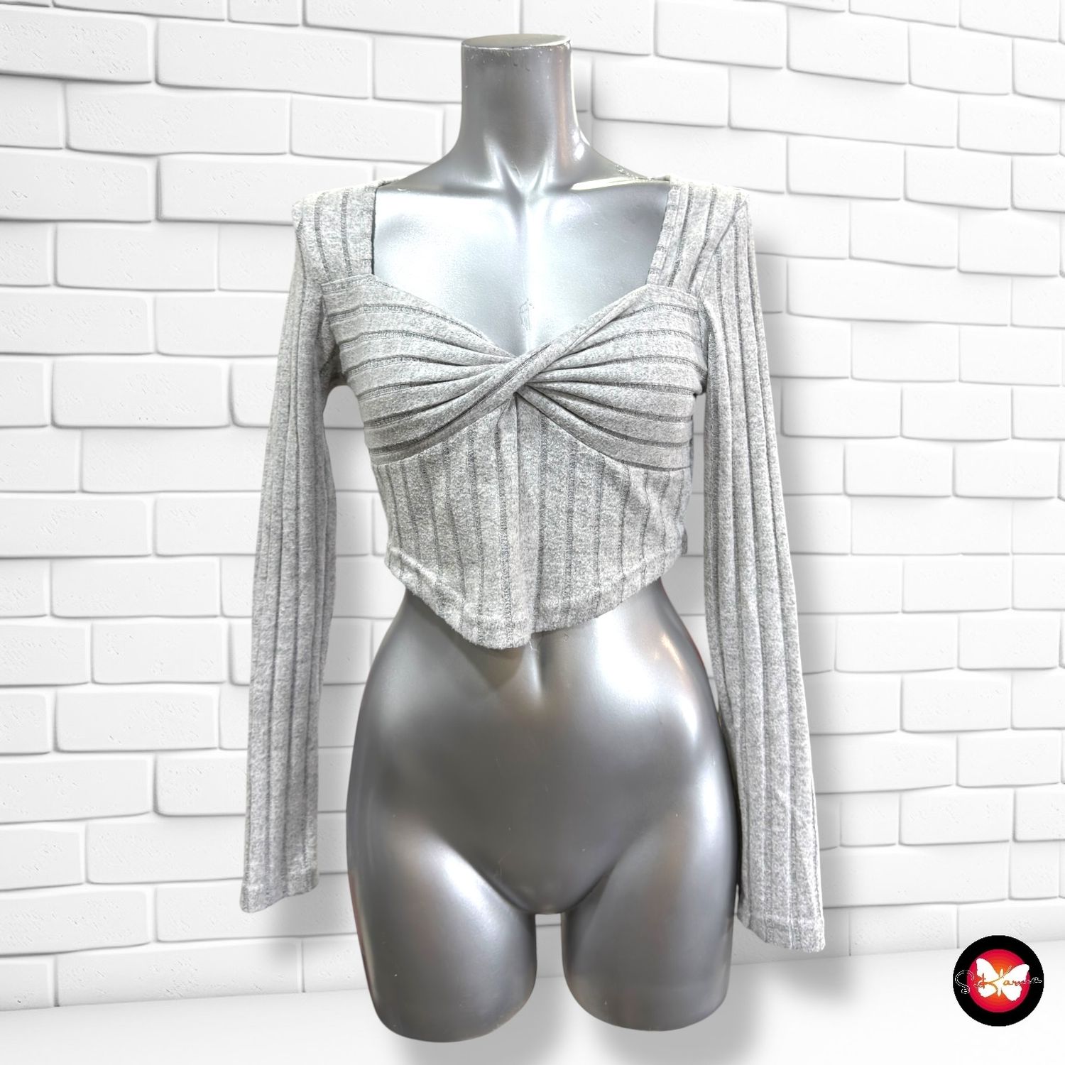 **HOY** Jersey de manga larga cropped canalé SHEIN Talla S