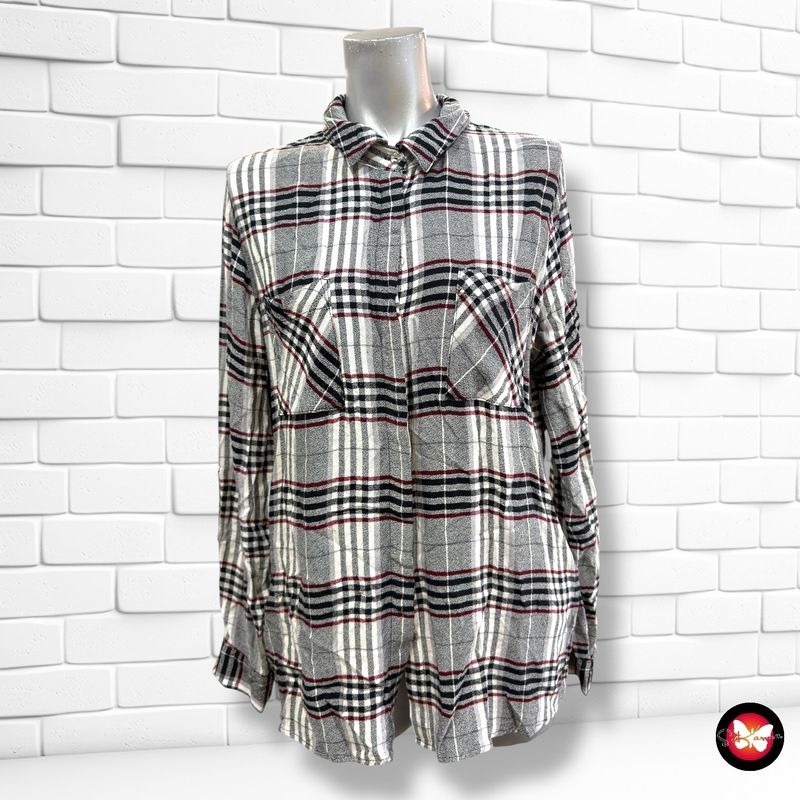 **HOY** Camisa de manga larga de cuadros  color Blanco, negro y granate Talla 42