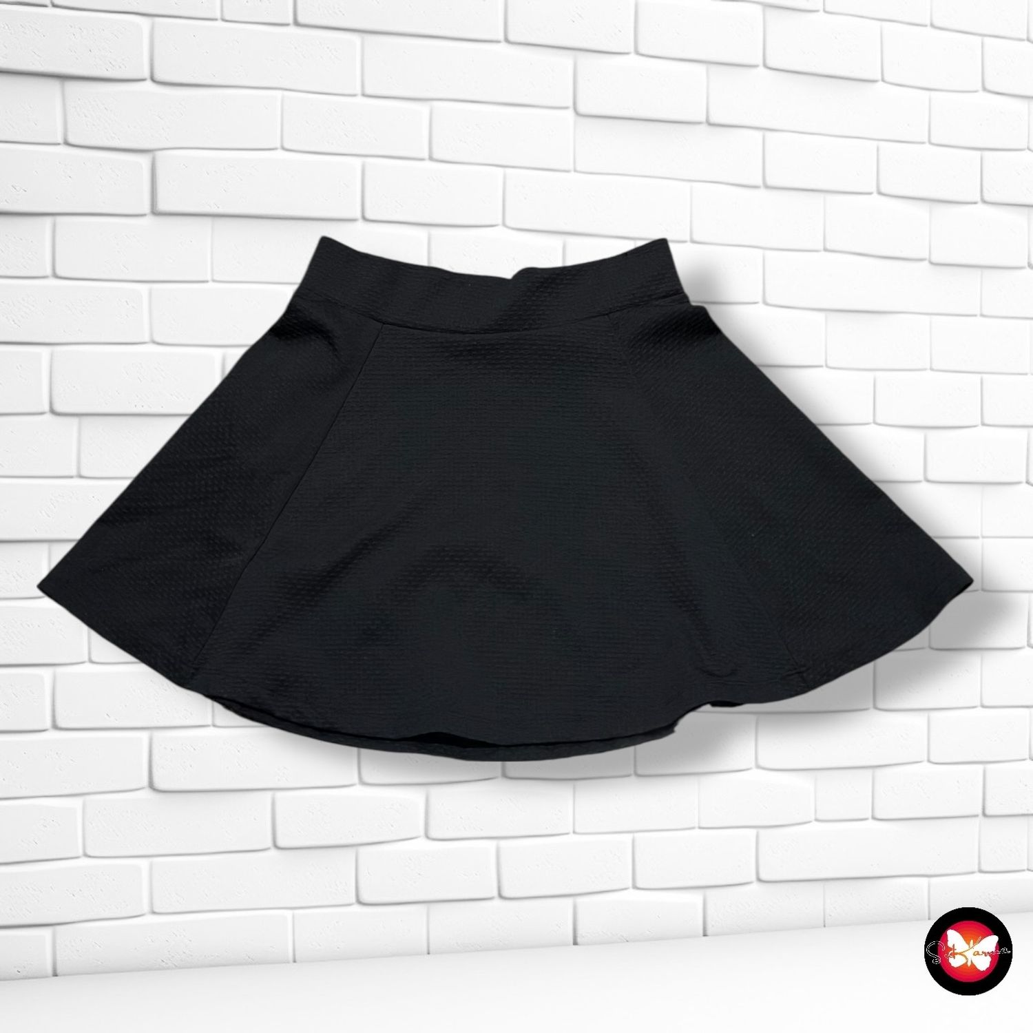 **HOY** Falda con vuelo  color Negro Talla S