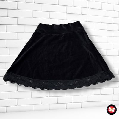 **HOY** Falda de terciopelo con encaje  color Negro Talla S