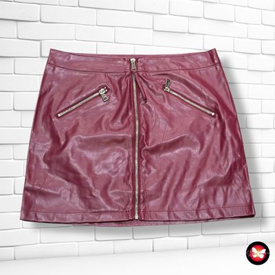 **HOY** Falda de piel sintética color Granate Talla L