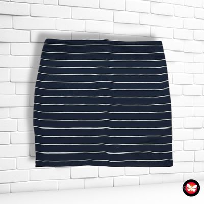 **HOY** Falda de rayas marinera VILA color Azul marino y blanco Talla S