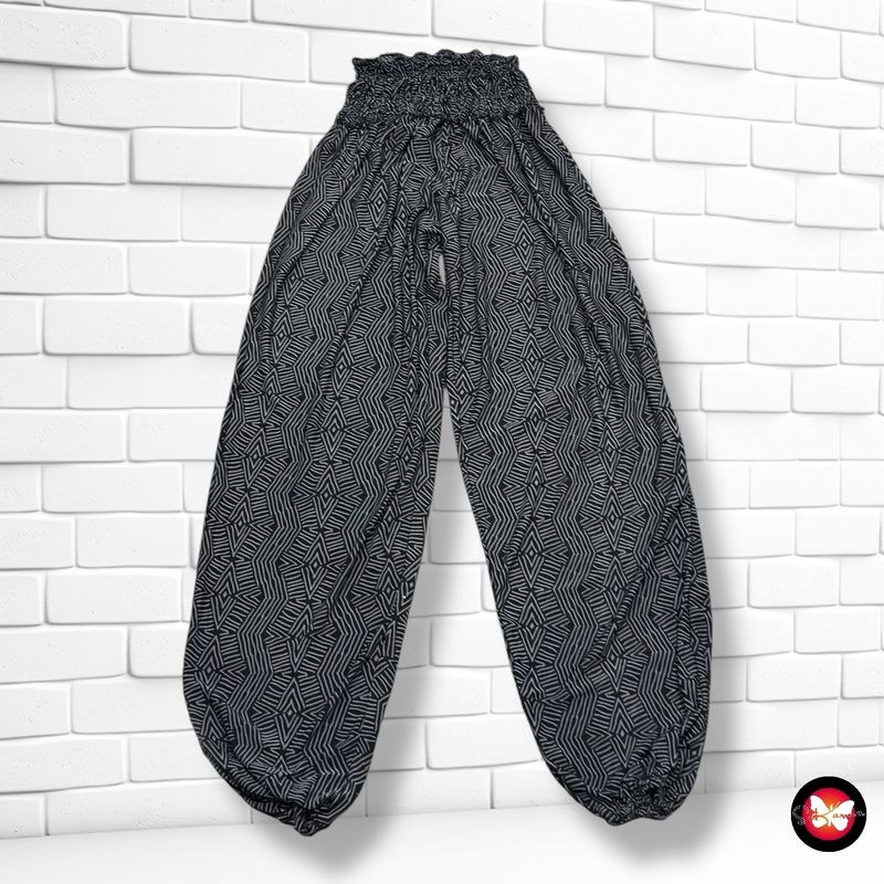 **HOY** Pantalón bombacho  color Negro y gris Talla S