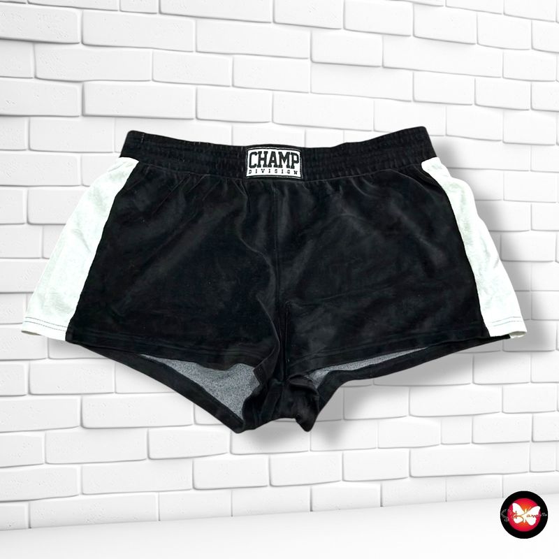 **HOY** Short de peluchito FB SISTER color Negro y blanco Talla L