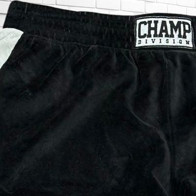 **HOY** Short de peluchito FB SISTER color Negro y blanco Talla L