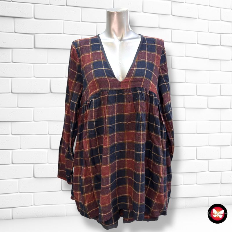 Mono corto de cuadros ZARA color Azul marino y granate Talla M