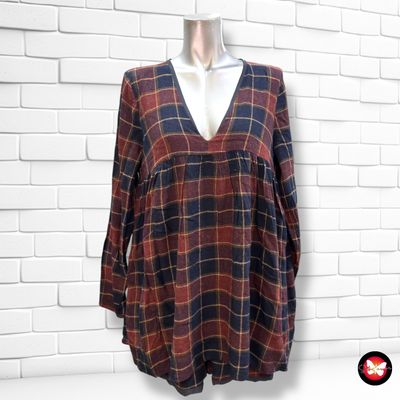 **HOY** Mono corto de cuadros ZARA color Azul marino y granate Talla M