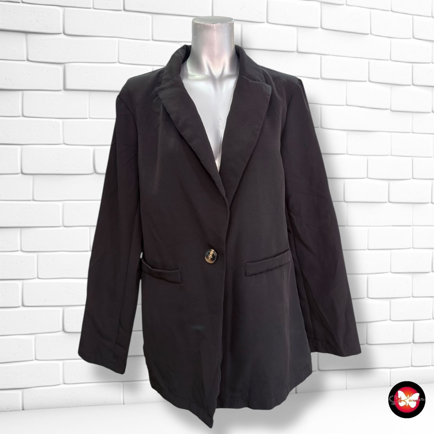 **HOY** Blazer básica SHEIN color Negro Talla L
