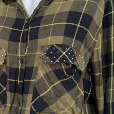 **HOY** Camisa de cuadros ZARA color Verde militar y negro Talla M