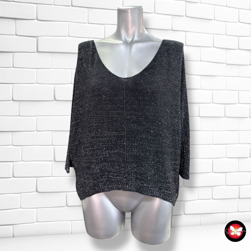 Jersey de lurex corte mariposa  color Negro y plateado Talla ÚNICA