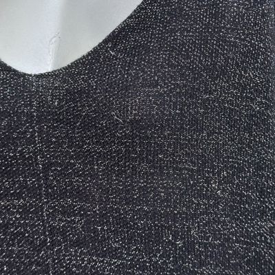 **HOY** Jersey de lurex corte mariposa  color Negro y plateado Talla ÚNICA