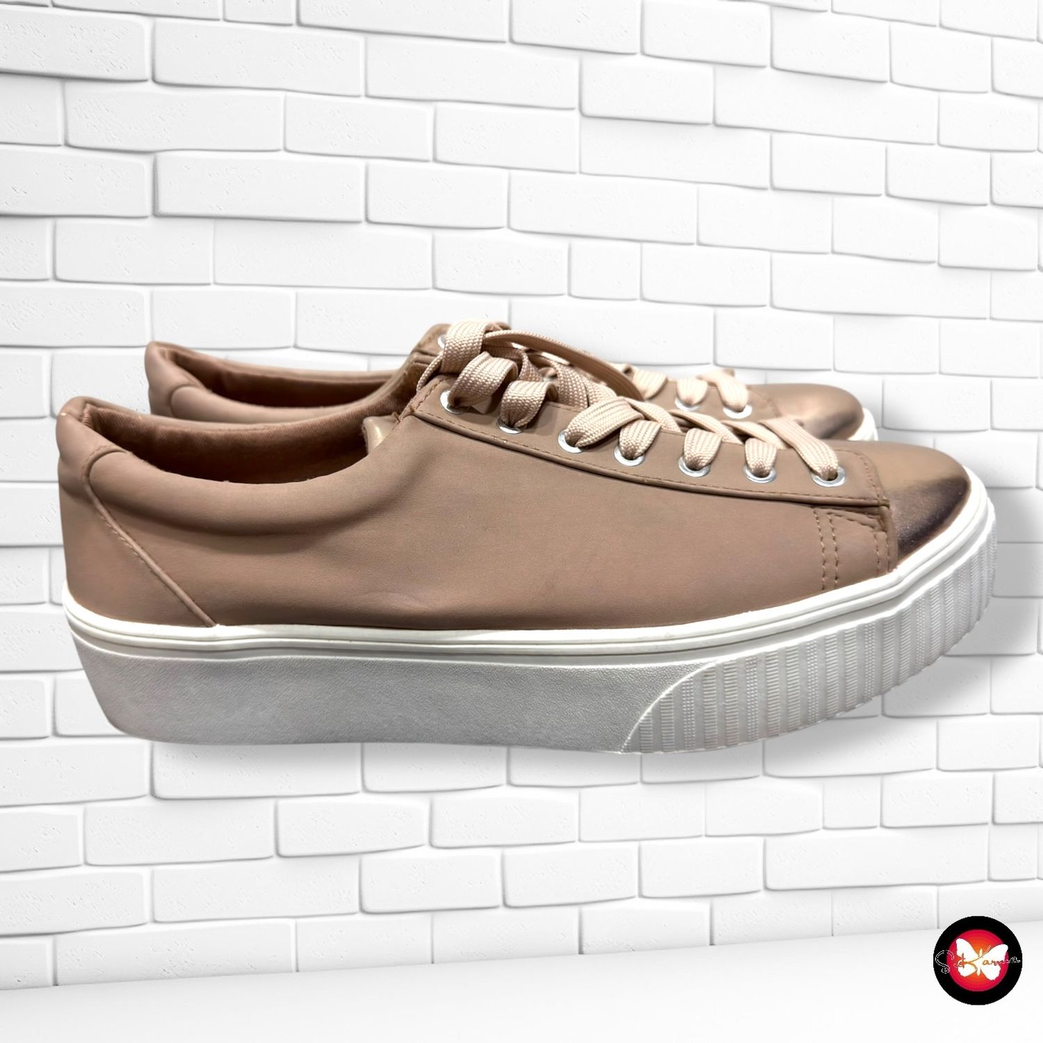 **HOY** Zapatillas DEMI LOVATO · FABLETICS T39