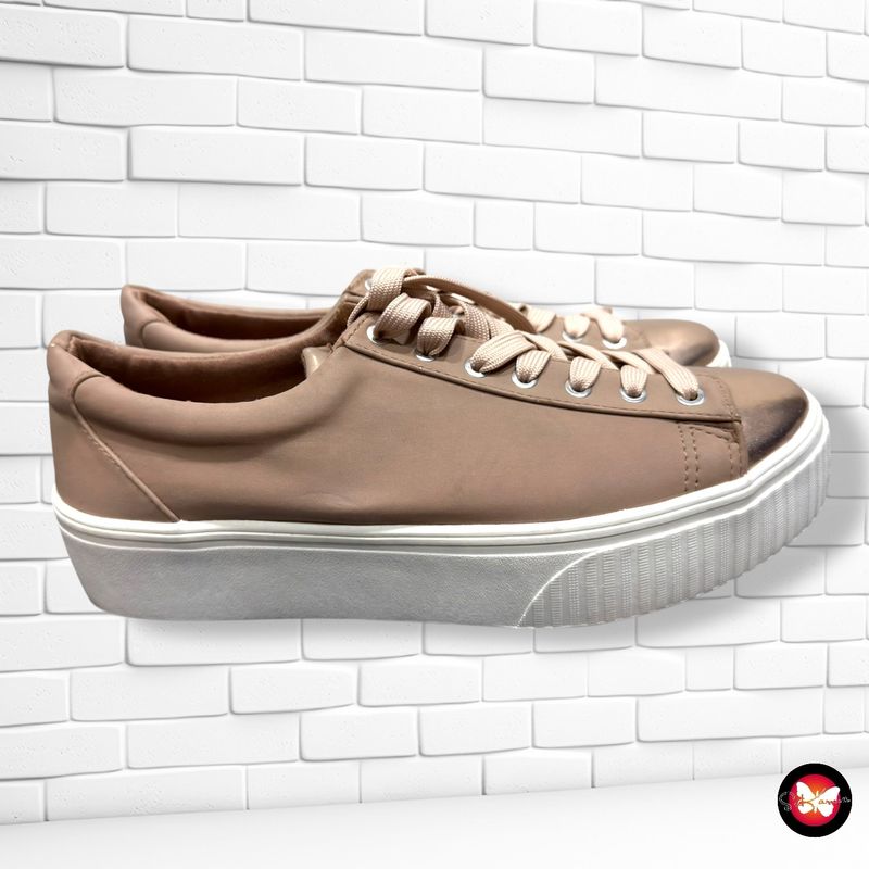 **HOY** Zapatillas DEMI LOVATO · FABLETICS T39