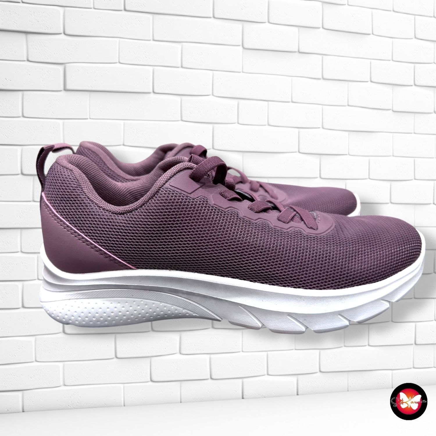 **HOY** Zapatillas T40