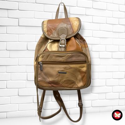 **HOY** Mochila de parches de piel  color Camel Talla PEQUEÑO