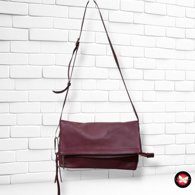 **HOY** Bolso bandolera de piel KIOMI color Granate Talla PEQUEÑO