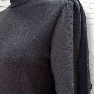 **HOY** Jersey de mangas de blusa STRADIVARIUS color Negro Talla M