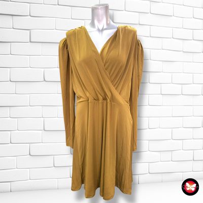 **HOY** Vestido de mangas abullonadas y escote cruzado VILA color Verde oliva Talla XL