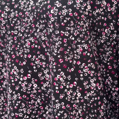 **HOY** Vestido de florecitas GINA color Negro y varios Talla 40