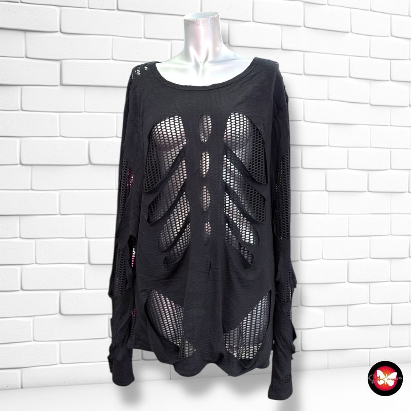 **HOY** Blusa de manga larga de rejilla QUEEN OF DARKNESS color Negro Talla XL