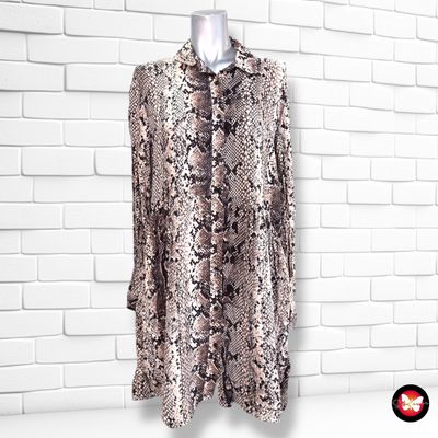 **HOY** Vestido camisero estampado serpiente STRADIVARIUS color Marrón Talla L