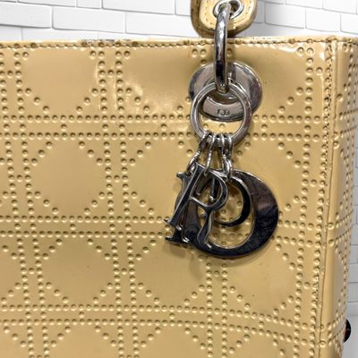 **HOY** Bolso de mano “replica” C.Dior color Camel Talla PEQUEÑO