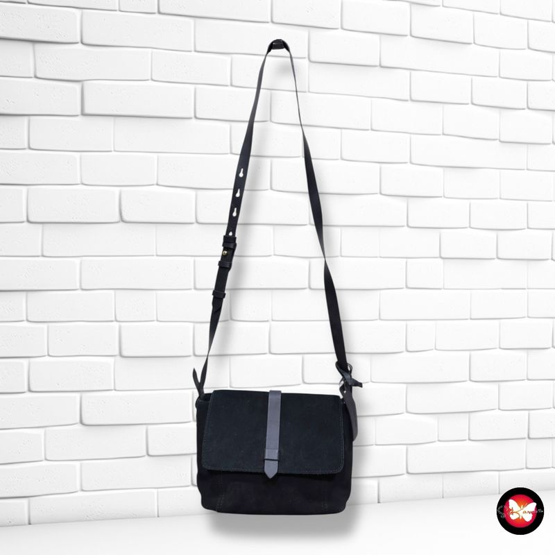 Bolso bandolera de ante MINT &amp; BERRY color Negro Talla PEQUEÑO