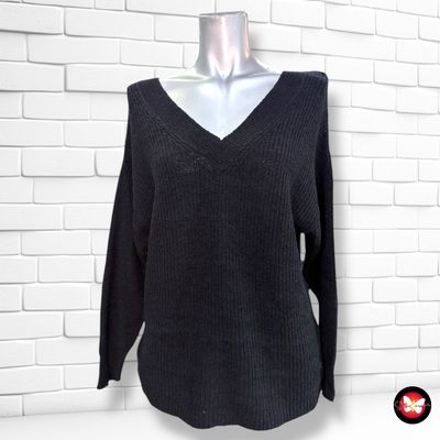 **HOY** Jersey de manga larga y cuello “V” AMISU color Negro Talla S