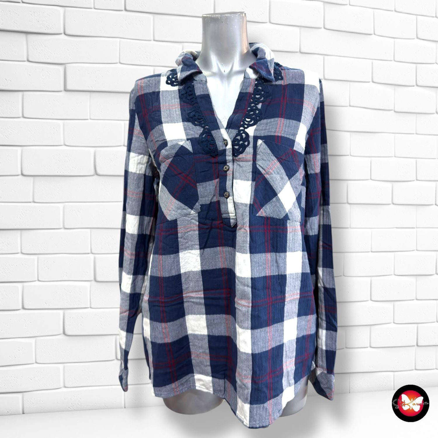 **HOY** Blusa de manga larga de cuadros EDC color Azul y blanco Talla M