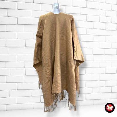 **HOY** Poncho color Camel Talla ÚNICA