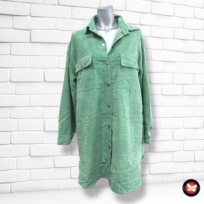 **HOY** Camisa oversized de manga larga de pana SHEIN color Verde Talla S