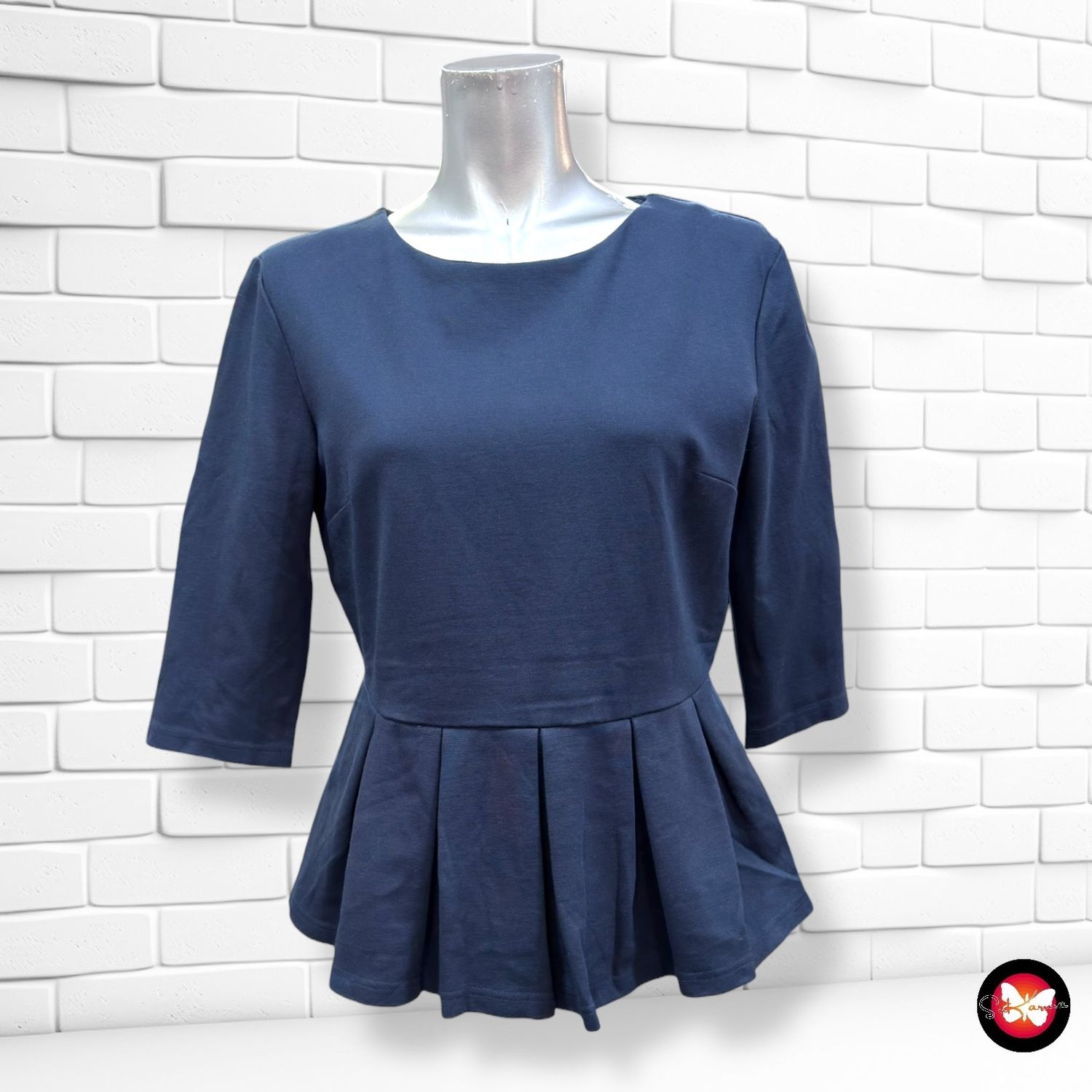 **HOY** Blusa con bajo de volante  MINT&amp;BERRY color Azul marino Talla M