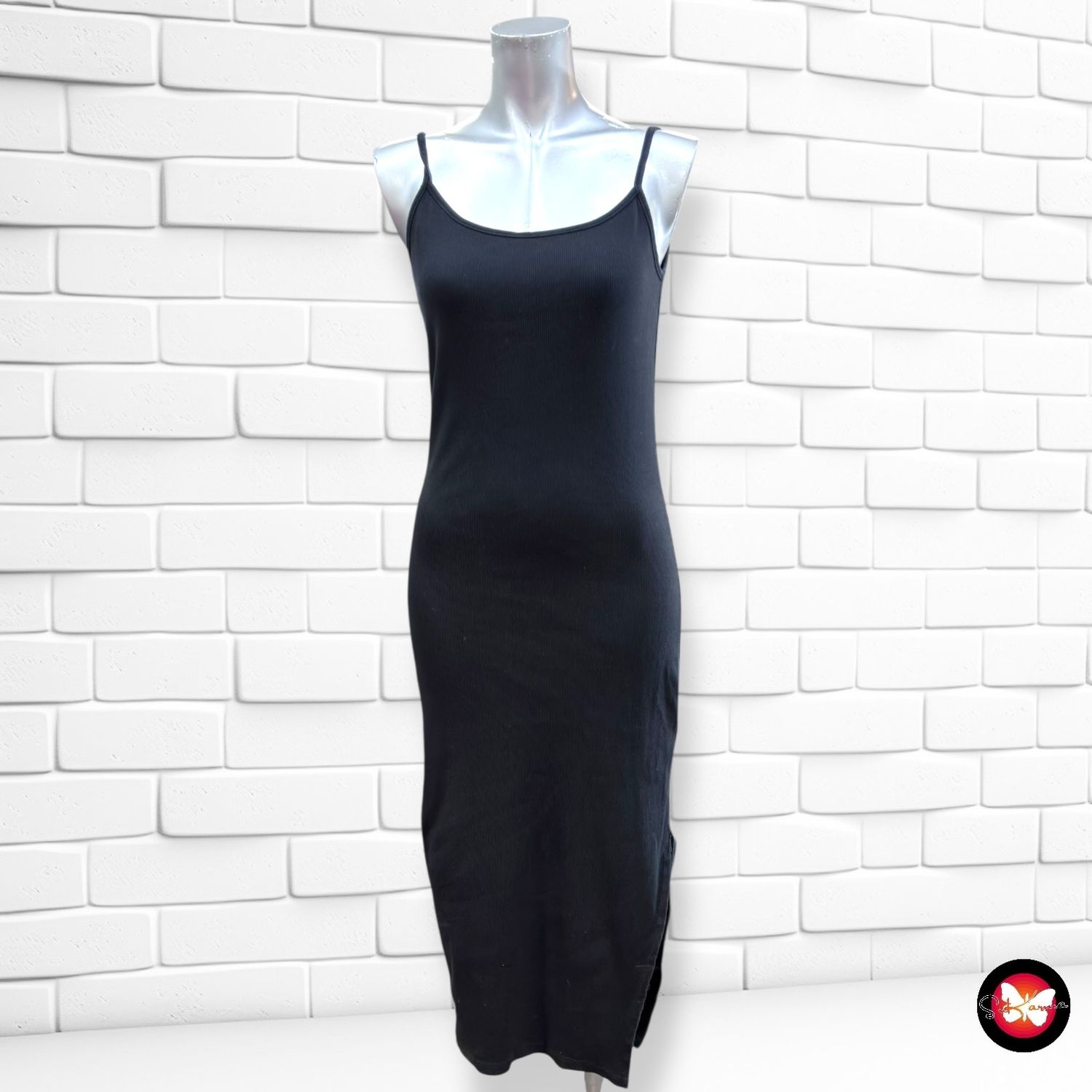 **HOY** Vestido midi de tirantes canalé AMISU color Negro Talla 38