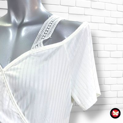 **HOY** Blusa con hombros descubiertos SHEIN CURVE color Blanco Talla 0XL