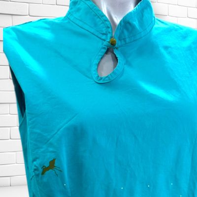 **HOY** Blusa corte oriental SKUNKFUNK color Turquesa Talla M/L