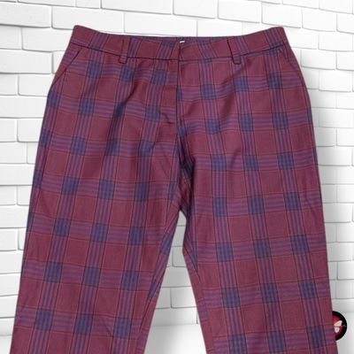 **HOY** Pantalón de vestir de cuadros 2ND ONE color Vino y azul Talla S (W26)