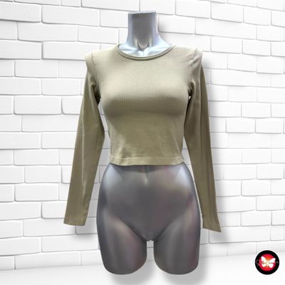 **HOY** Camiseta deportiva cropped H&amp;M color Oliva claro Talla S