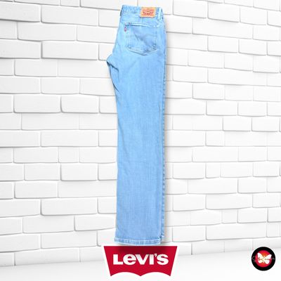 **HOY** Pantalón 712 SLIM LEVI’S color Azul vaquero Talla M/L (W29)