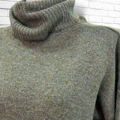 Jersey de manga larga y cuello vuelto Talla M/L