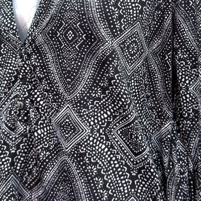 **HOY** Camiseta de media manga H&amp;M color Negro y blanco Talla M