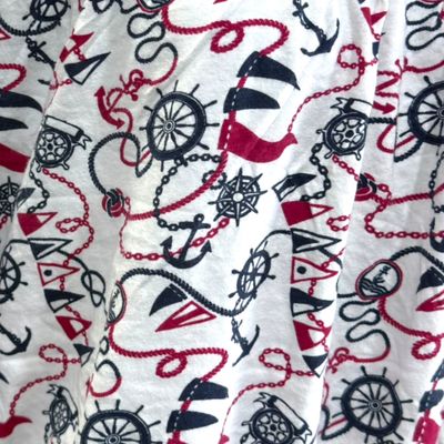 **HOY** Camiseta de media manga y escote barco CLUB by GĒMO color Blanco, rojo y azul Talla L