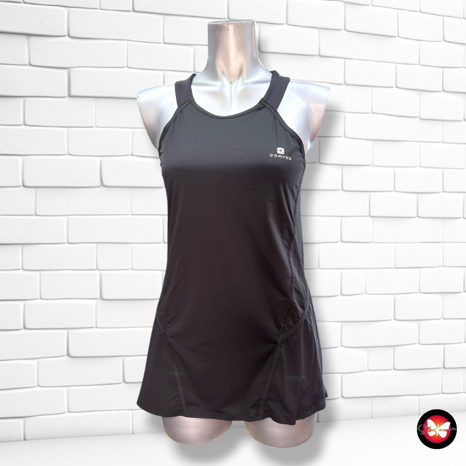 **HOY** Camiseta deportiva DOMYOS color Negro Talla S