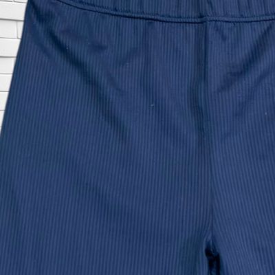 **HOY** Mallas cortas deportivas ESMARA color Azul marino Talla 40/42