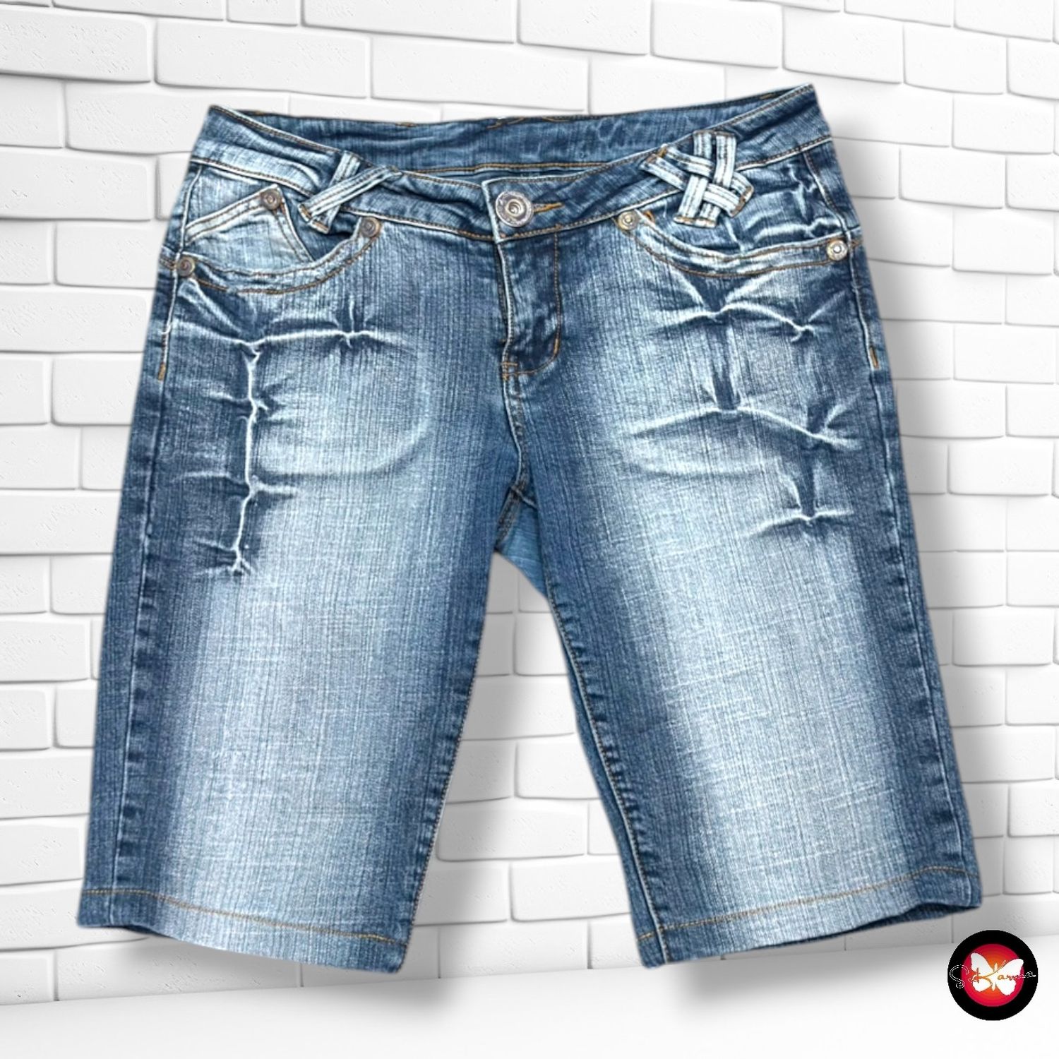 **HOY** Bermudas  color Azul vaquero Talla L (W31)
