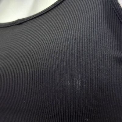 **HOY** Camiseta cropped de tirantes color Negro Talla S