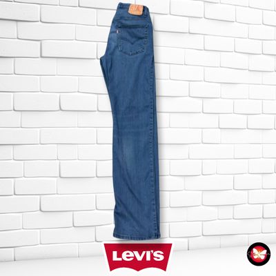 **HOY** Pantalón 502 LEVI’S color Azul vaquero Talla M (W28 L30)