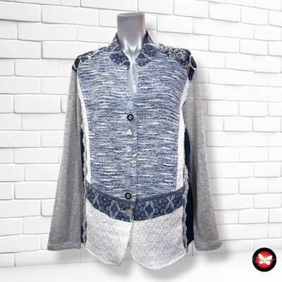 **HOY** Blazer patchwork JUST WHITE color Azul, blanco y gris Talla 48